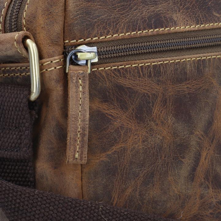 Actual product image Greenburry Vintage shoulder bag leather 18 cm