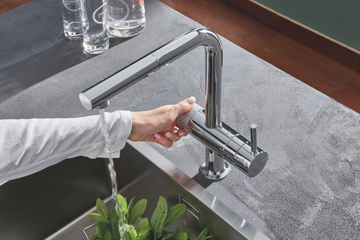 Actual product image Grohe Kitchen faucet with filter function Blue glossy chrome 30385000