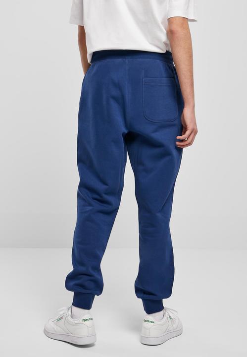 Actual product image Urban Classics Basic Sweatpants - 1324 (M)