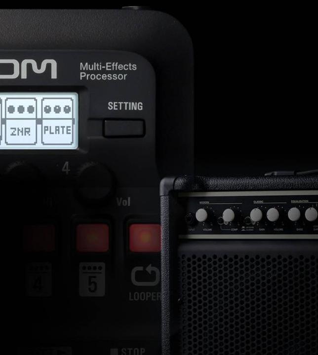 Produktbild Zoom G1 FOUR/IFS Multi-Effekt Amp-Simulator Pedalboard für