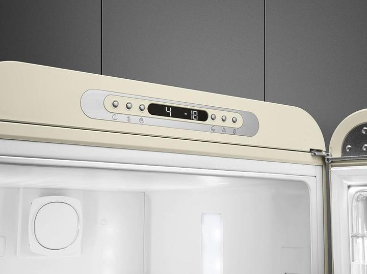 Produktbild Smeg Retro Style FAB32RCR5 (331 l)