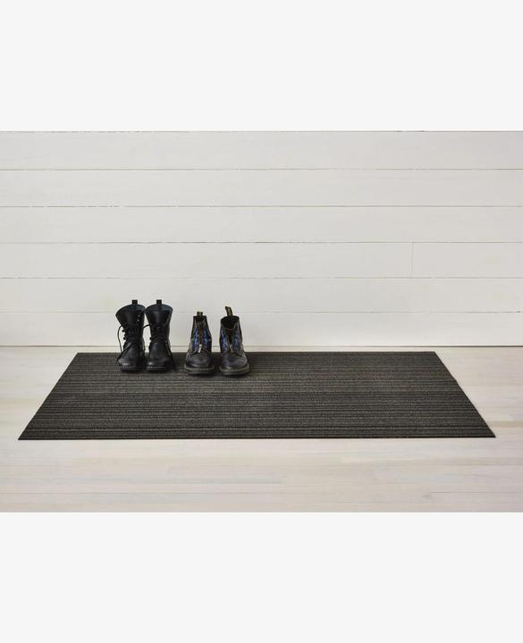 Actual product image Chilewich Doormat Skinny Stripe Steel 61 cm x 91 cm (61 x 91 cm)