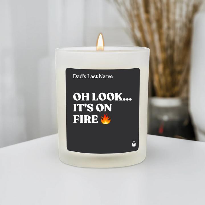 Immagine prodotto Chatty Candles Candela profumata Flowery L'ultimo nervo di papà sta andando a fuoco