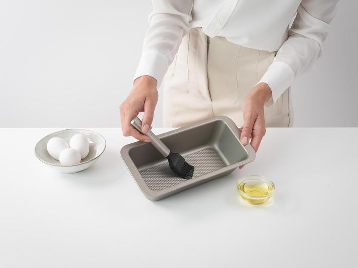 Produktbild Brabantia Backpinsel Profile Line Silber
