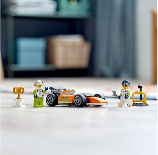 Actual product image LEGO Race car (60322, LEGO City)