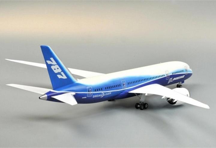 Produktbild Carson 1:144 Pas.-Flugz.BOEING 787-8 Dreamliner