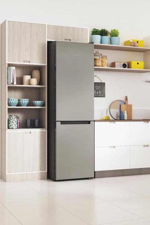 Actual product image Indesit INFC9 TI22X Free-standing fridge freezer 367 L E Stainless steel (367 l)