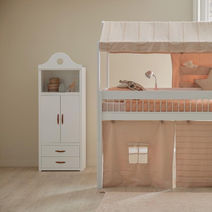 Produktbild Lifetime Kidsrooms Halbhohes Bett KOMBO mit kleinen Schrank Breeze, Deluxe Lattenrost