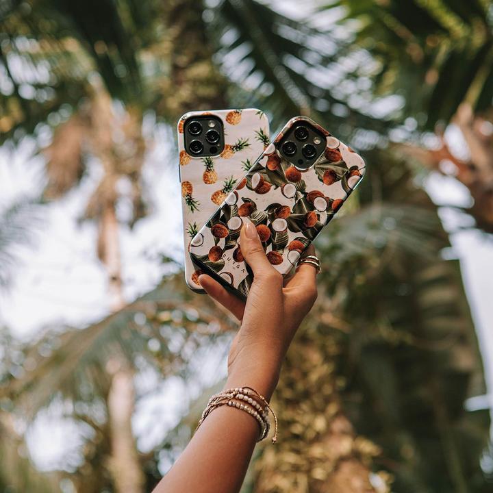 Produktbild Burga Tough Case Apple iPhone 12/12 Pro - Coconut Crush (Realme 12 Pro+, Apple iPhone 12)