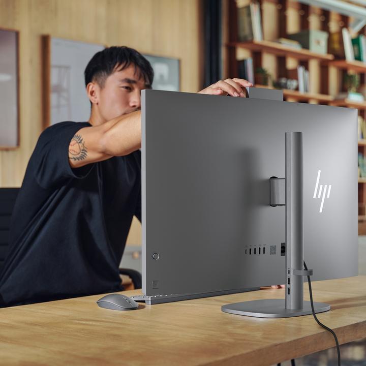 Actual product image HP OmniStudio X All-in-One 32-c1173ng Desktop PC (16 GB)