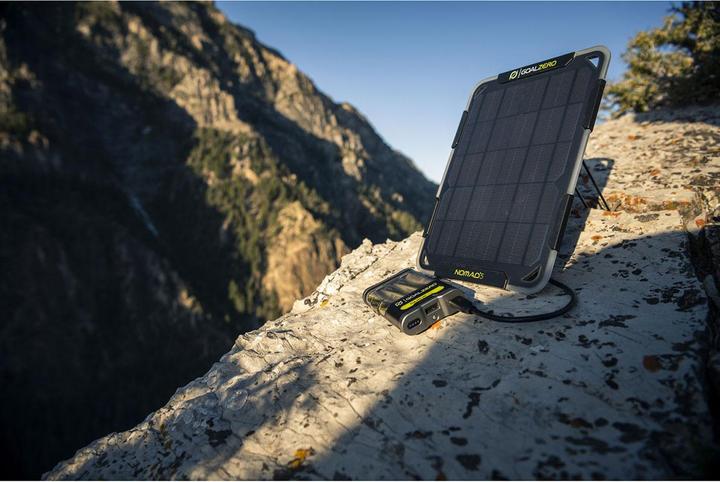 Produktbild Goal Zero Powerbank Guide 12 + Nomad 5 Solarpanel (2500 mAh, 10 W, 12 Wh)