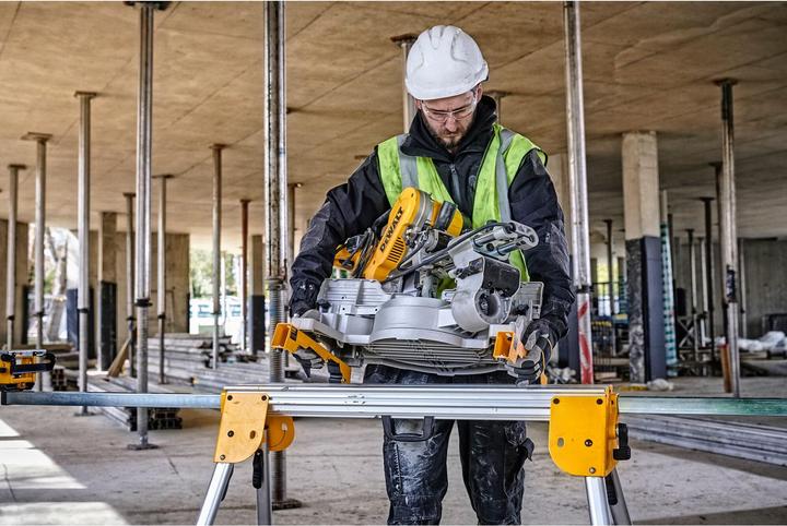 Produktbild DeWalt Untergestell (kompakt) DE7033 für Kapp und Gehrungssägen (25 cm, 250 cm)