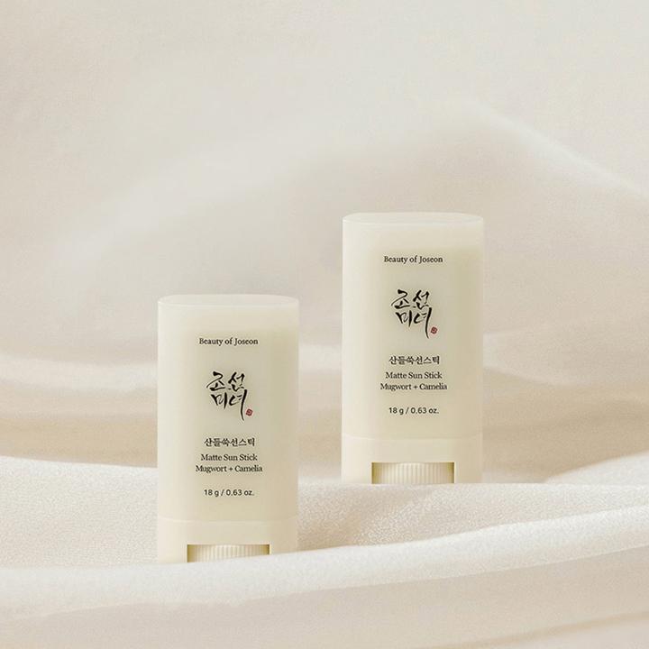 Immagine prodotto Beauty of Joseon Matte sun stick : Mugwort + Camelia (Stick solare, Crema solare viso, SPF 50+, 18 ml, 18 g)