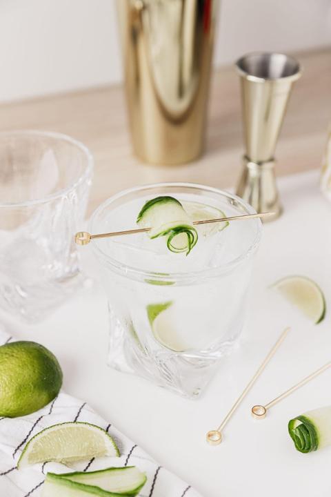 Immagine prodotto Uberstar Set di 6 agitatori da cocktail in oro (Frusta cocktail)