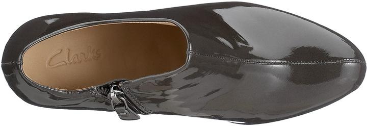 Actual product image Clarks Lion Cub (40)