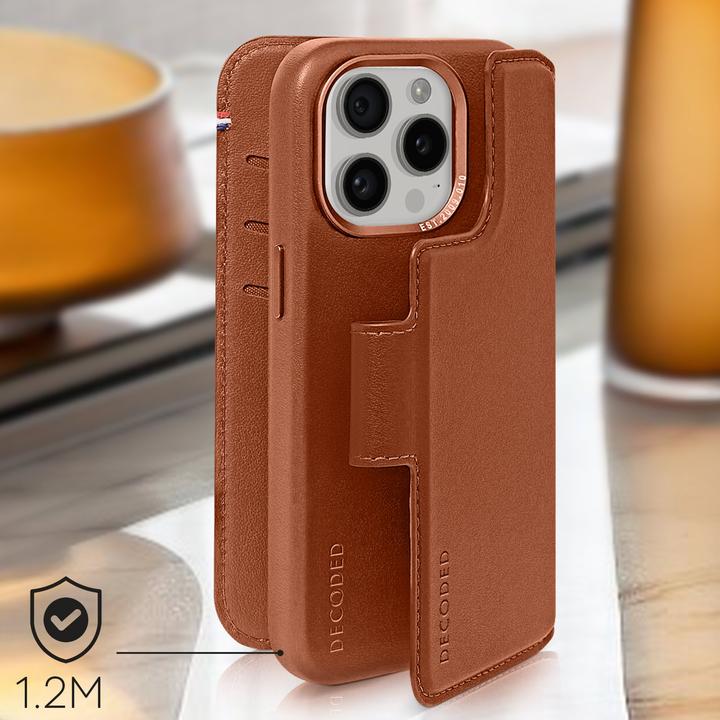 Produktbild Decoded Detachable MagSafe Leather Wallet (Apple iPhone 15 Pro)