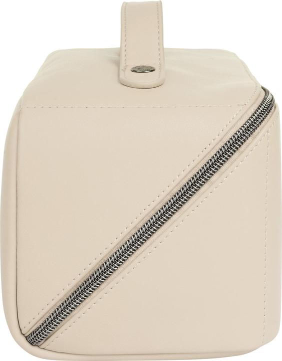 Actual product image Bugatti Almata (3 l)