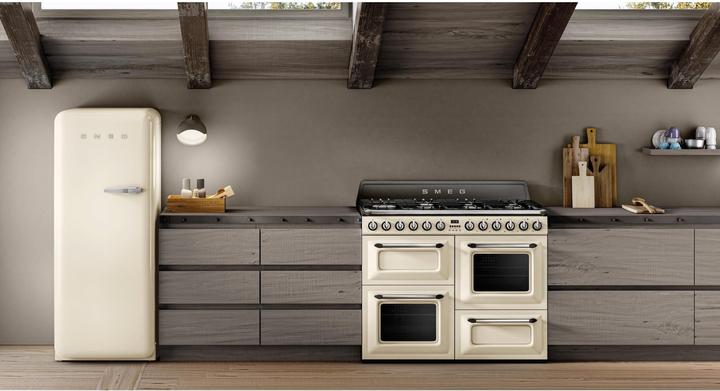 Actual product image Smeg FAB28RCR5 (270 l)