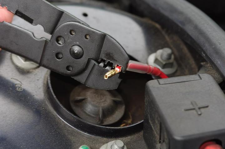 Produktbild SW-Stahl 42591L Rundstecker Satz mit Crimpzange I 125 Rundstecker isoliert I 125 Rundsteckhülsen iso