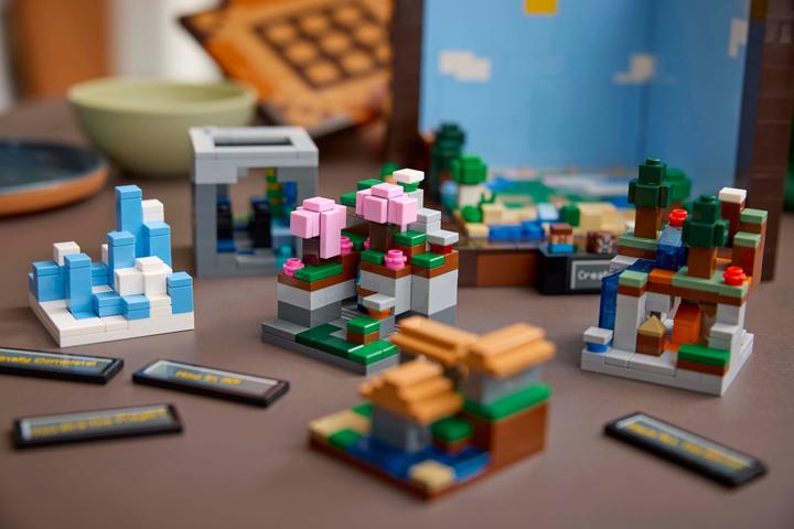 Produktbild LEGO Die Werkbank (21265, LEGO Minecraft)