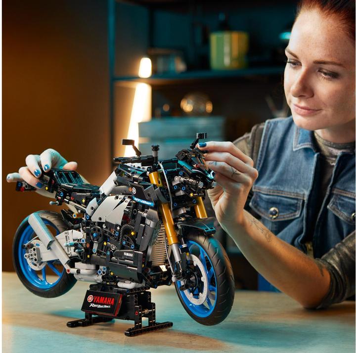 Image du produit LEGO Yamaha MT-10 SP (42159, Technic) (42159, LEGO Technic)