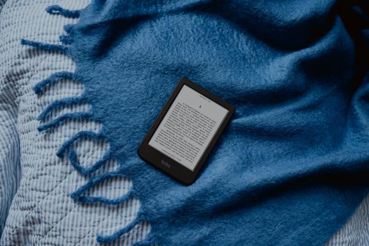 Actual product image Kobo Clara Colour (6", 16 GB, Black)