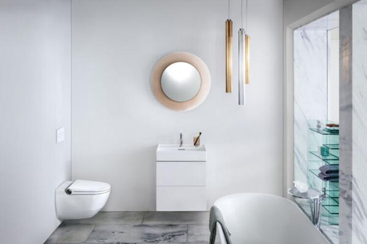 Immagine prodotto Laufen Running Cleanet Riva Doccia WC a filo pavimento, a parete, telecomando, sedile WC con coperchio
