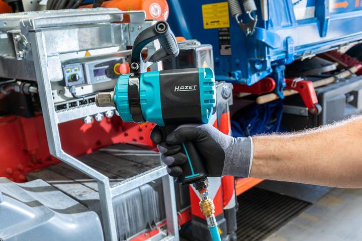 Actual product image HAZET Twin Turbo impact wrench, high performance double hammer impact mechanism, 9014TT (Without external power source)