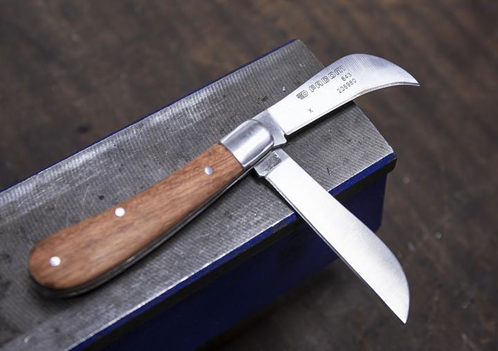 Produktbild Facom Elektriker-Taschenmesser (10 cm)