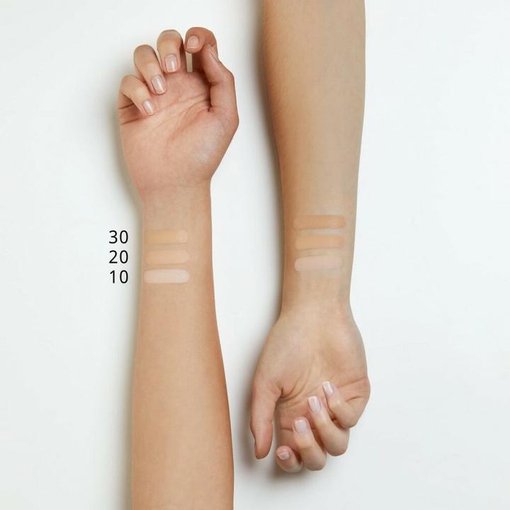Produktbild essence CoverStick (Metallic Lights)