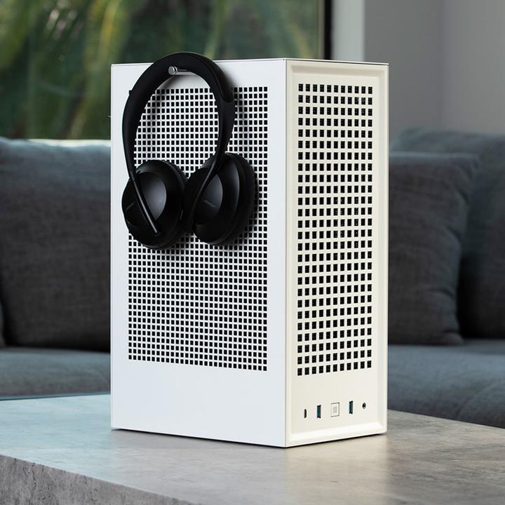 Immagine prodotto Hyte Rivolta 3 (ITX)