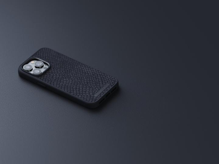 Actual product image Njord Salmon Leather (Apple iPhone 14 Pro Max)