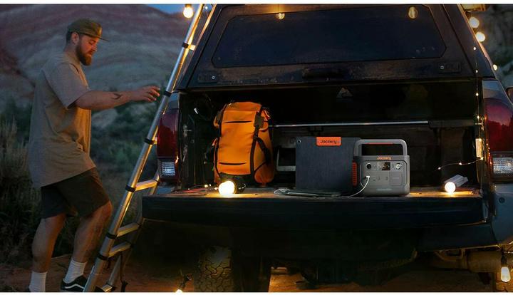 Image du produit Jackery Explorer 300 Plus (293 Wh, 3.20 kg)