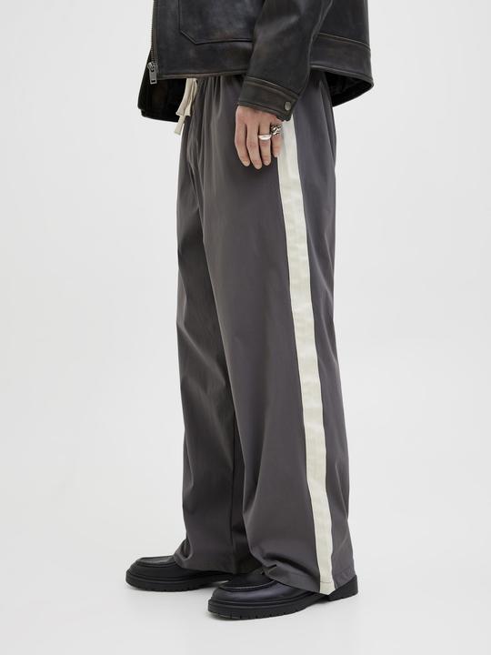 Produktbild Jack & Jones Jpstowen Jjtechpanel Jogger Styd Aw24 Ln (XXL)