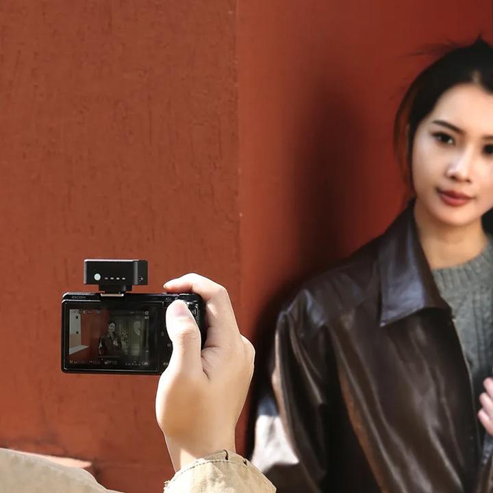Actual product image Ulanzi SL01 Spark Lite Camera Flash Light