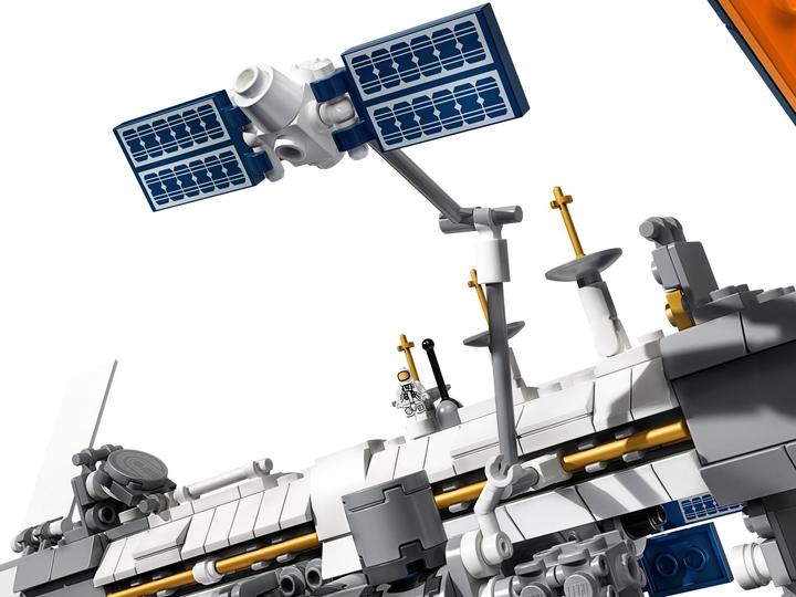 Immagine prodotto LEGO Stazione spaziale internazionale (21321, LEGO Ideas, Set LEGO rari)