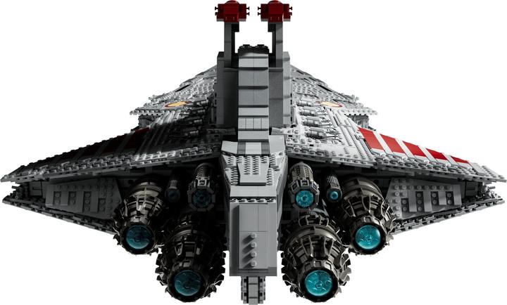 Actual product image LEGO UCS Venator-class Republic Attack Cruiser (75367, LEGO Star Wars, LEGO Rare Sets)