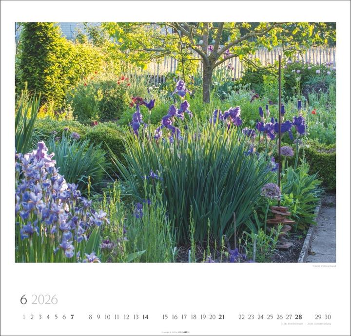 Actual product image Bauerngärten Kalender 2026 (48 x 46 cm, English, German)