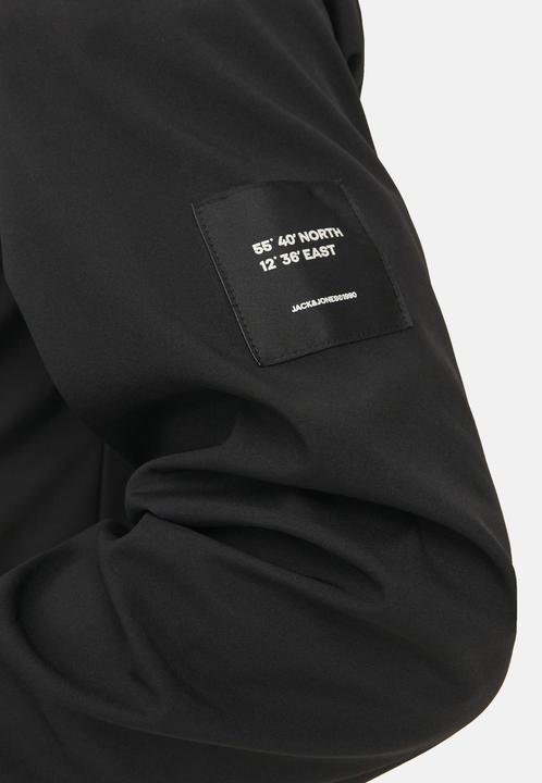 Produktbild Jack & Jones Basic Softshell-Jacke (M)