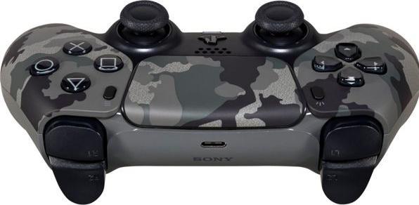 Actual product image Sony DualSense Wireless-Controller - Camouflage Grey (PS5)