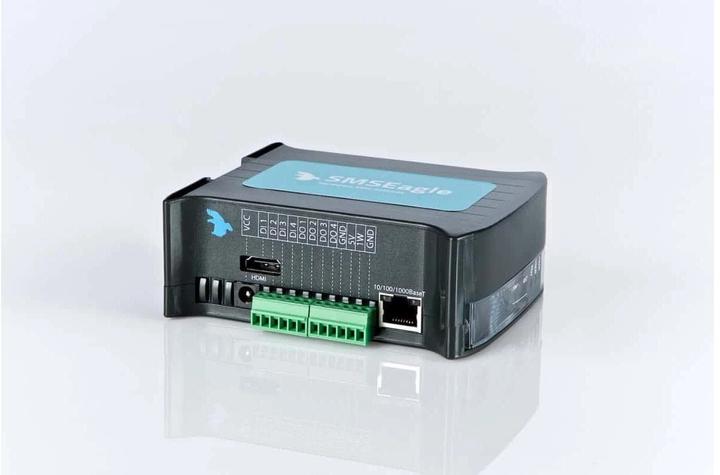 Actual product image SMSeagle NXS-9700-4G SMS Gateway Rev. 3