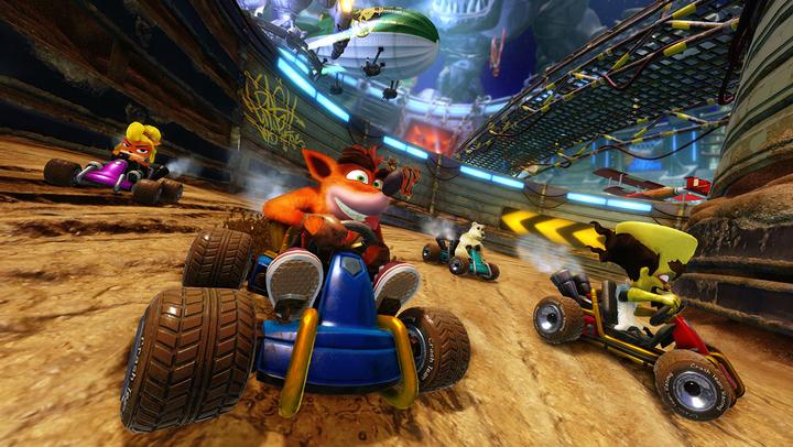 Immagine prodotto Activision Crash Team Racing: Nitro Fueled (PS4, DE)