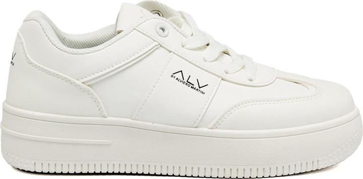 WHITE AND WHITE