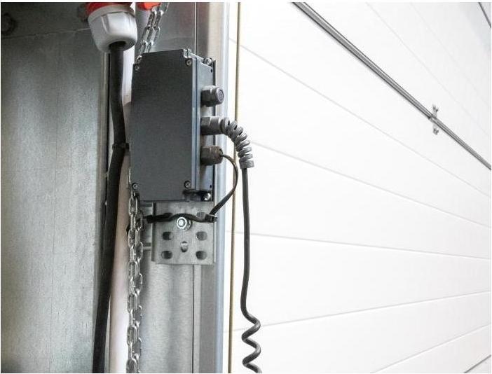 Immagine prodotto Delock Pressacavo con scarico della trazione angolato di 90° PG