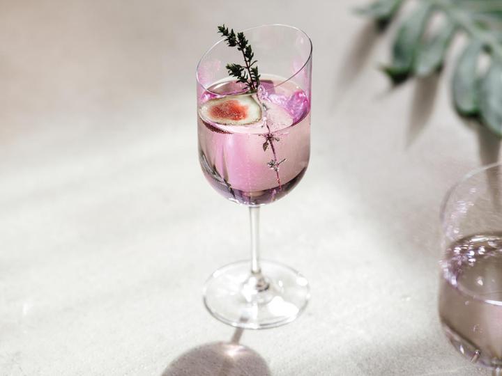 Actual product image Villeroy & Boch White Wine Goblet, Set of 4pcs NewMoon (21.50 cl, 4 Glasses, White wine glasses)
