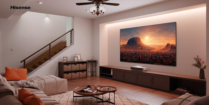 Actual product image Hisense 100L5HD incl. 100" ALR Daylight Screen (4K, 2600 lm, 0.25:1)