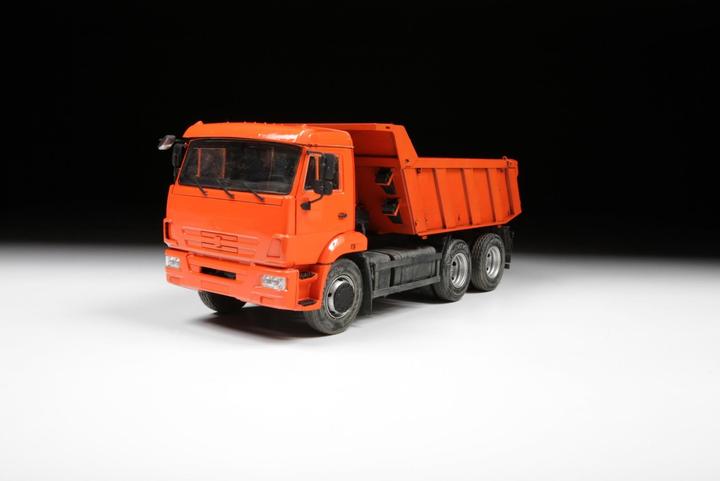 Produktbild 1:35 KAMAZ 65115 LKW