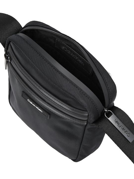 Actual product image Calvin Klein Ck Essential Reporter XS (98% recycled polyester, 2% Polyurethane)