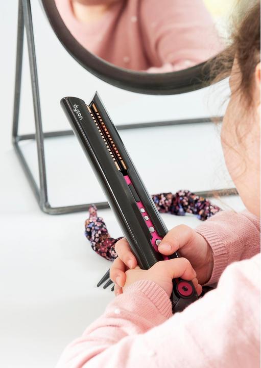 Actual product image Casdon Dyson Supersonic & Corrale Deluxe Set