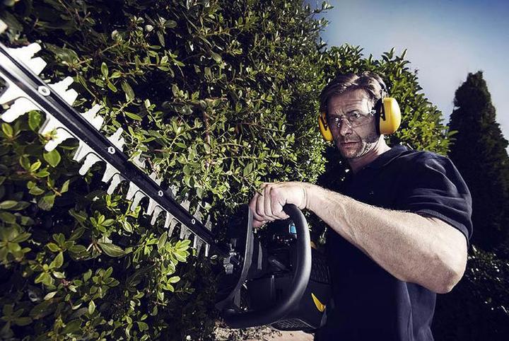 Actual product image McCulloch Superlite (Gasoline hedge trimmer)